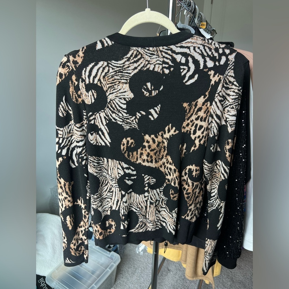 Chico's Jacquard Animal Print Cardigan Sweater S - Picture 9 of 12